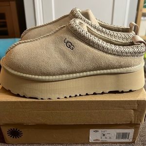 Mustard Seed UGG Tazz Slippers